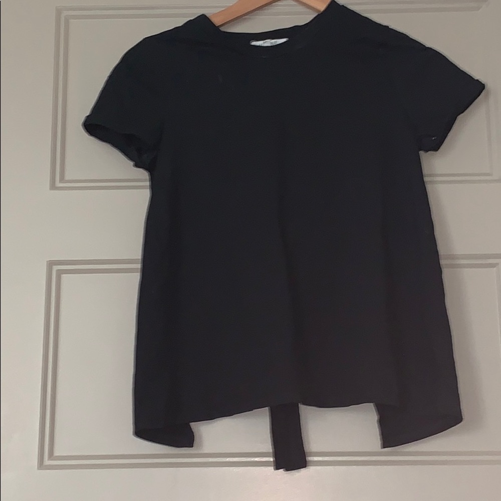 Black tee with back cut out and bow